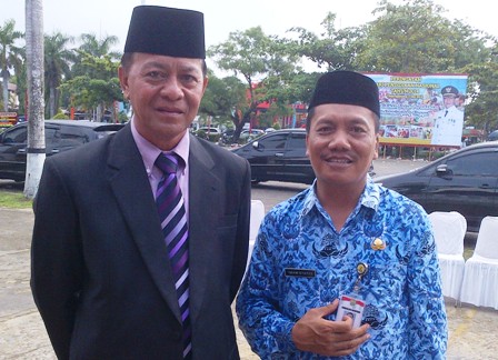 KEtua PGRI Tanjungpinang, Imam Syafei bersama Wakil Walikota Tanjungpinang, Syahrul.jpg